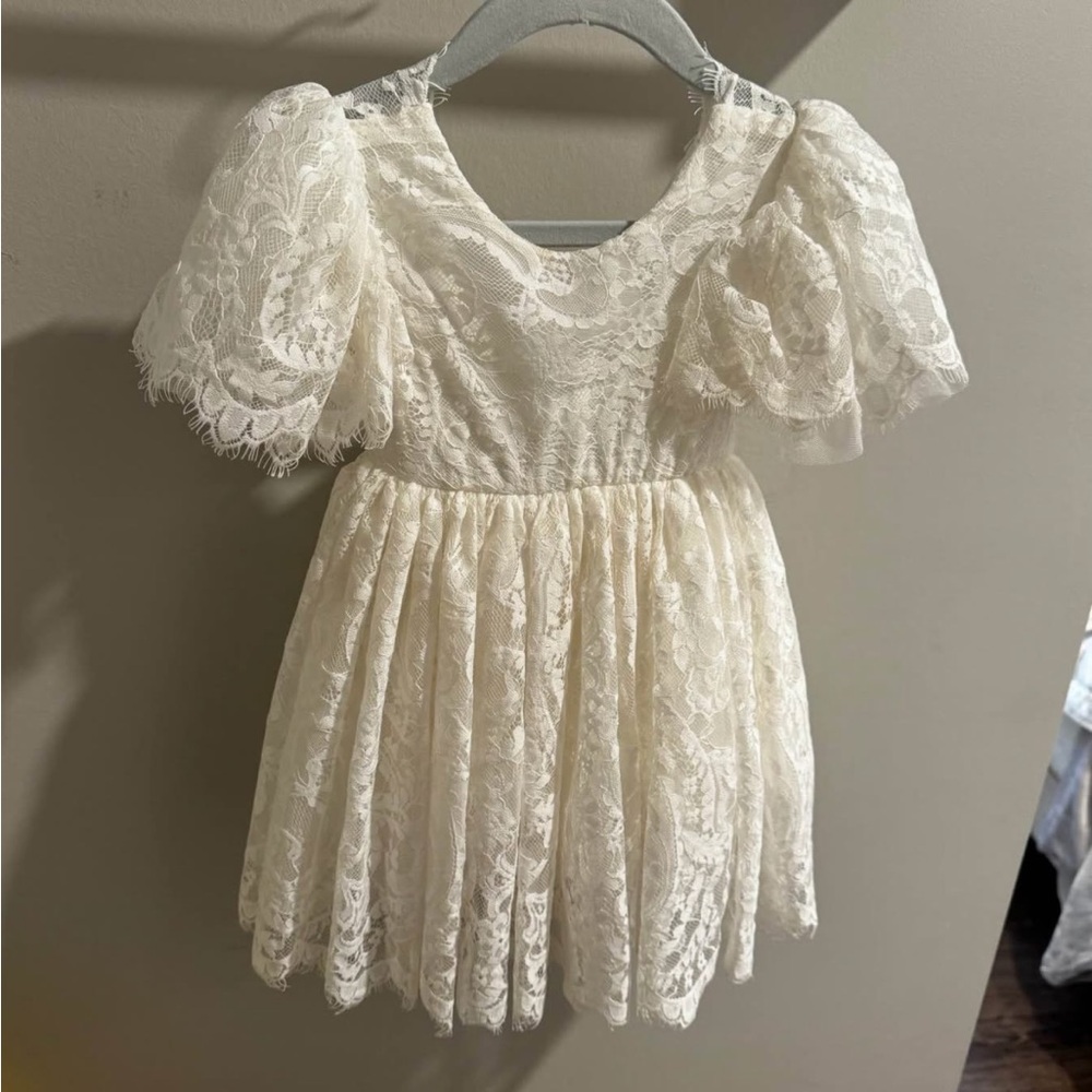 Elegant White Lace Dress 12/18 months